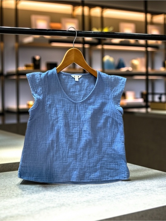 Tops - 100% Cotton Blue Gauze Textured Top Size Small Cap Sleeve Lightweight Boho